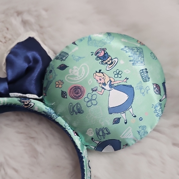Mint Green and Blue Minnie Mouse Ears Headband - Picture 9 of 14